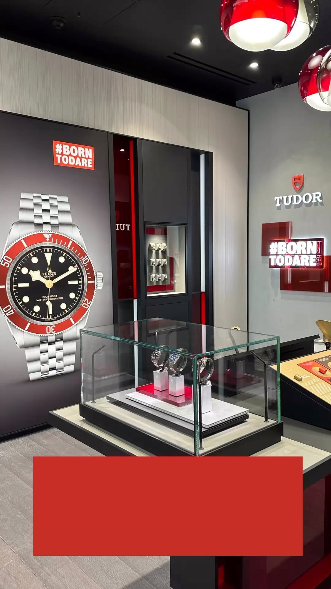 From our friends at @hydepark_jewelers comes TUDOR Watches. A new boutique offering the legendary brand from the makers of Rolex, @tudorwatch is rich in maritime history and unmatched in modern durability.  Visit TUDOR today to try on the boutique-exclusive Black Bay 58 Bronze. Give him a gift he’ll cherish for a lifetime.